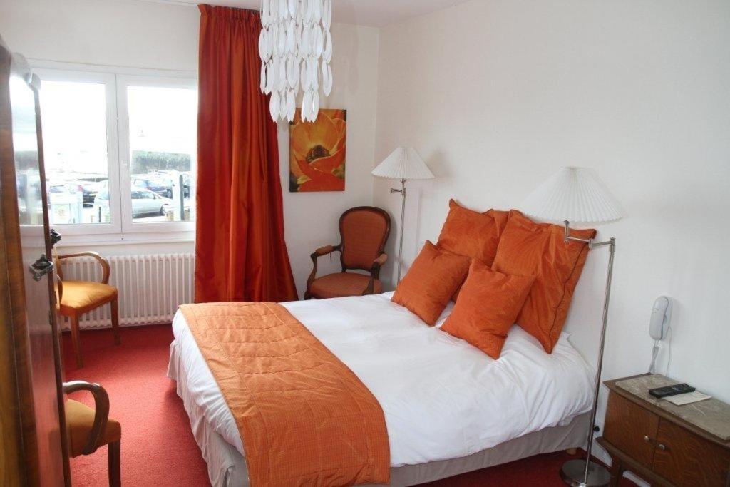 Hotel Le Suroit Perros-Guirec Quarto foto