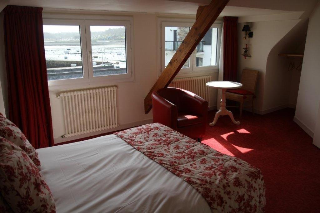 Hotel Le Suroit Perros-Guirec Quarto foto